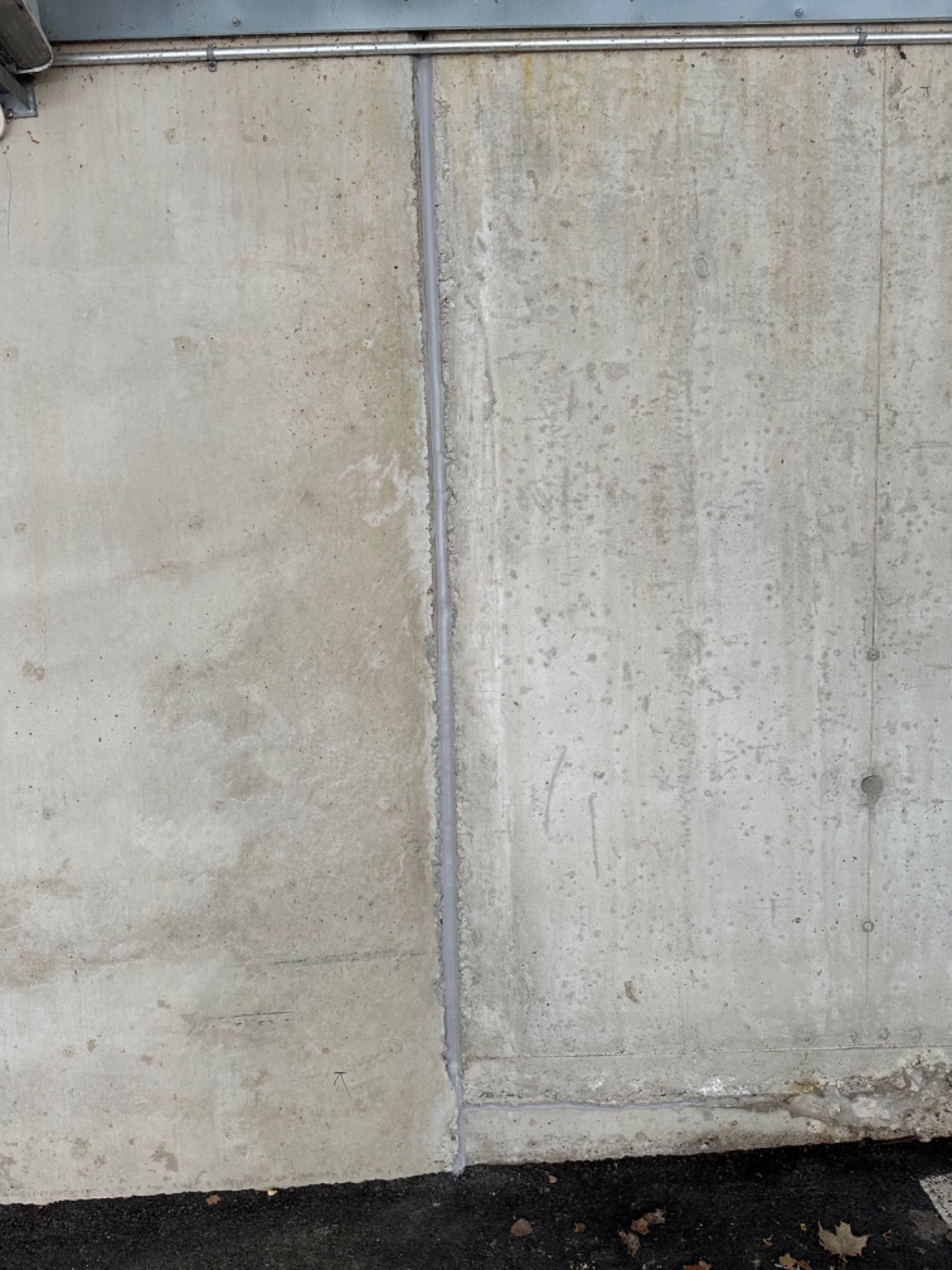 Autokatoksen liikuntasaumaus